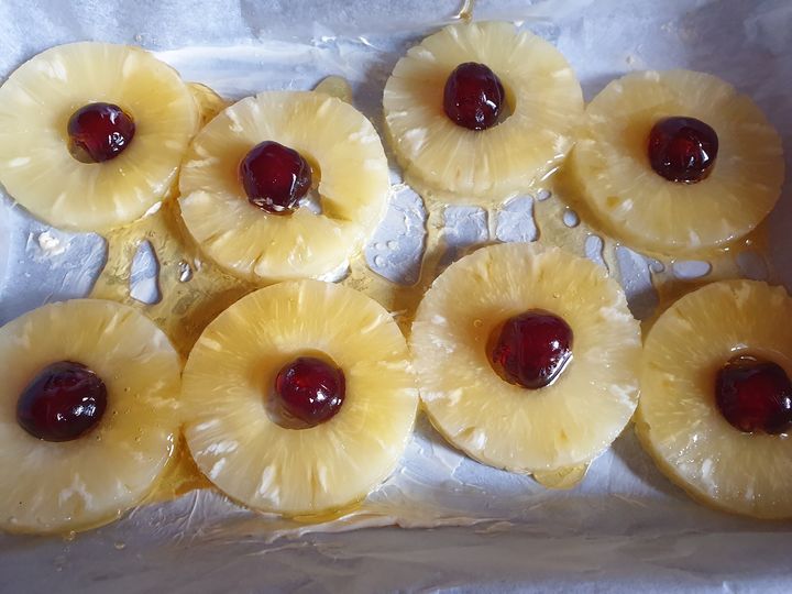 Pineapple Upside down pudding