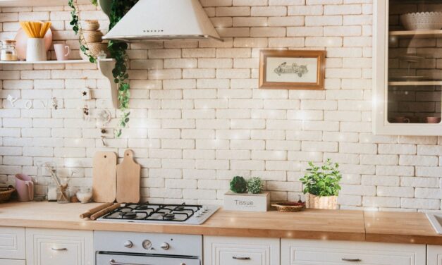Kitchen Cupboard Staples – 12 useful ingredients to keep in your kitchen cupboard
